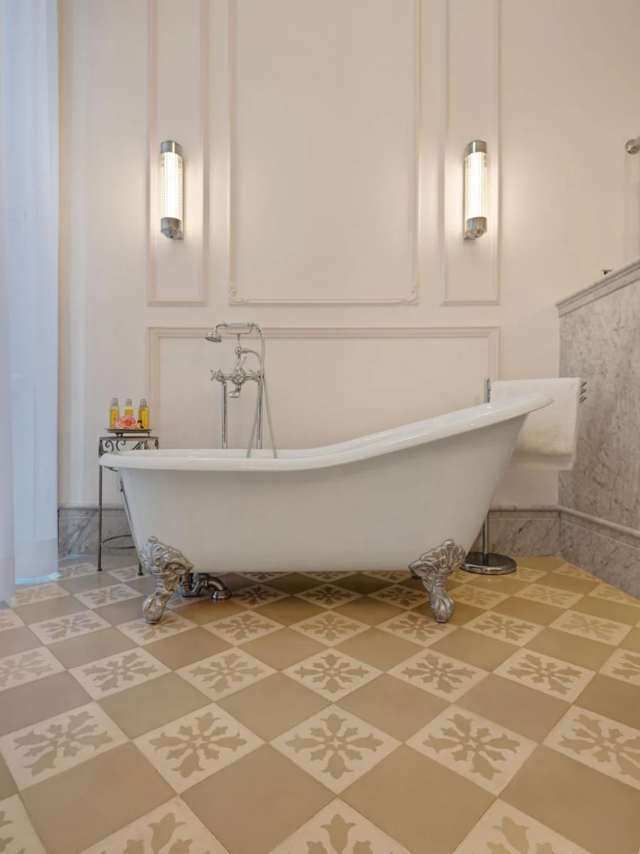 P8030D Coin Cimaise Orac Decor - 1x6x6 (h x p x L) - moulure décorative polymère - Image 5