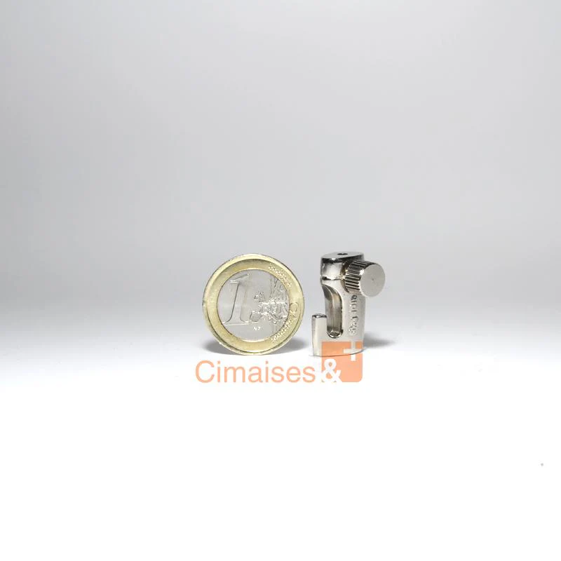 Pack de 5 crochets réglables à vis H50 pour tableau  - 5kg - 2 mm - Accessoire Cimaise Newly - Image 3